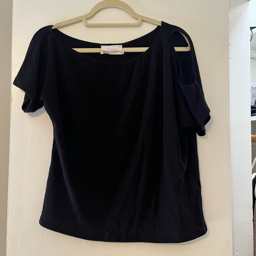 Black Short Sleeve Sweater